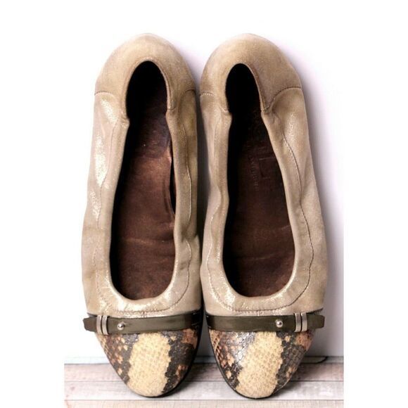 Attilio Giusti GRAY CREAM SNAKE PRINT GENUINE LEATHER FLAT BALLET SHOES Sz 9/39 - Picture 1 of 9